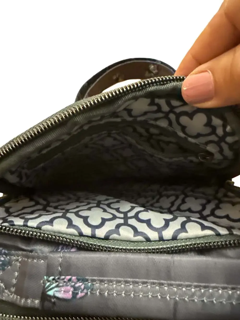 Lug Skeeter Convertible Crossbody Bag Butterfly Grey Print - Picture 3 of 4